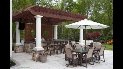 Choosing the Right Material for Patio Construction: Concrete or Natural Stone?