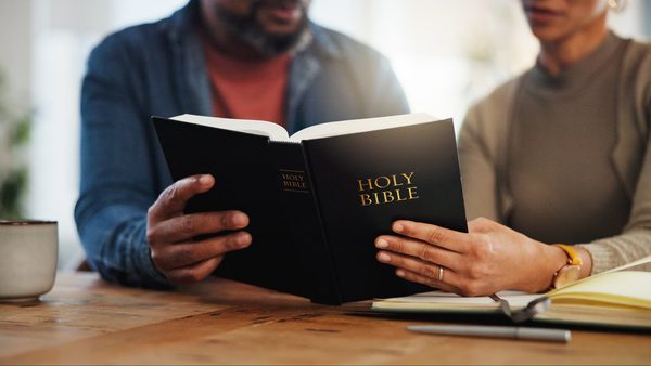 How to Prepare Bible Study Materials for Multiple Age Groups in Church