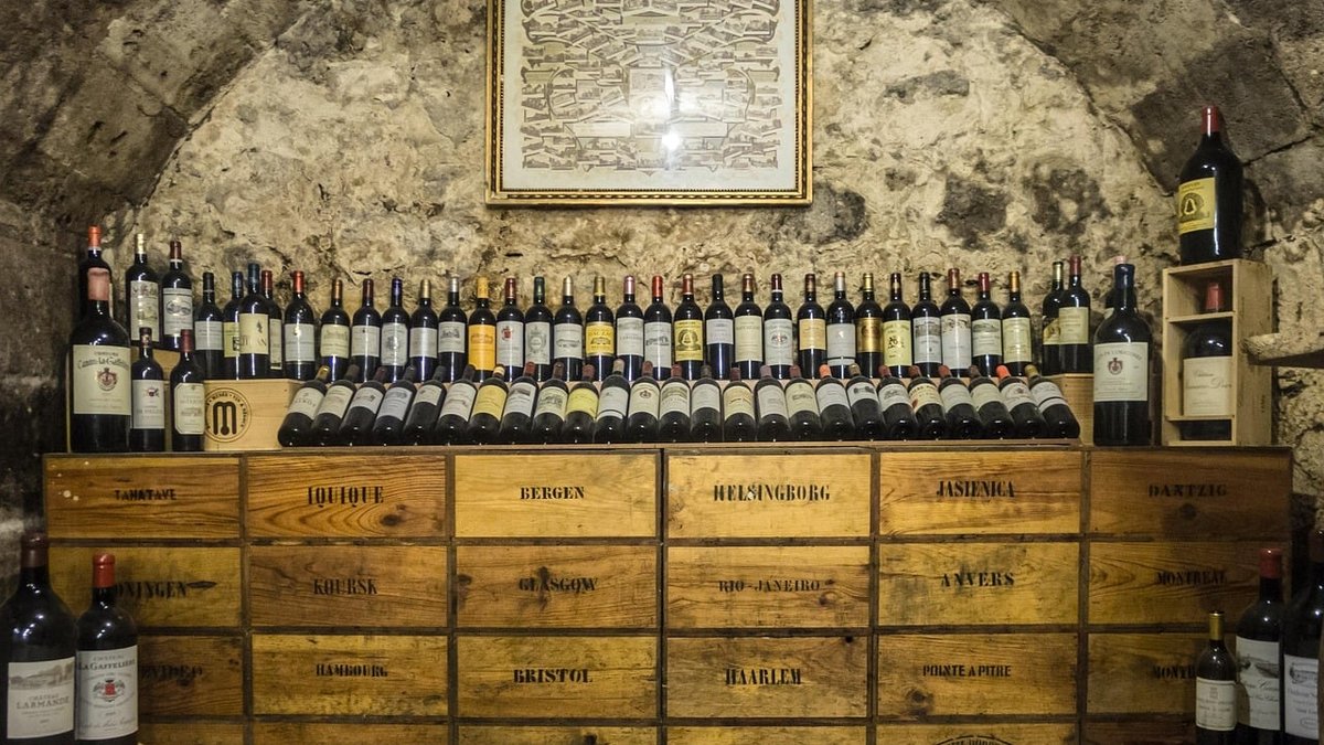 Planning A Napa Valley Trip: Wine Tour Destinations, Transportation & Dining