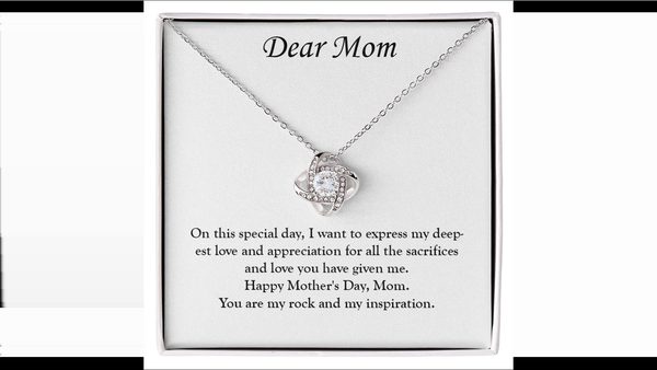 Best Necklace Gifts For Mum: Meaningful Jewelry Guide Released