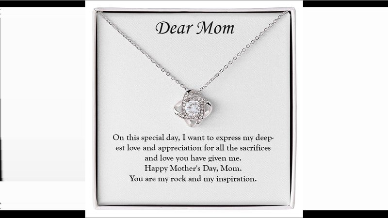 Best Necklace Gifts for Mum: Symbolic Meanings Behind Pendant Designs
