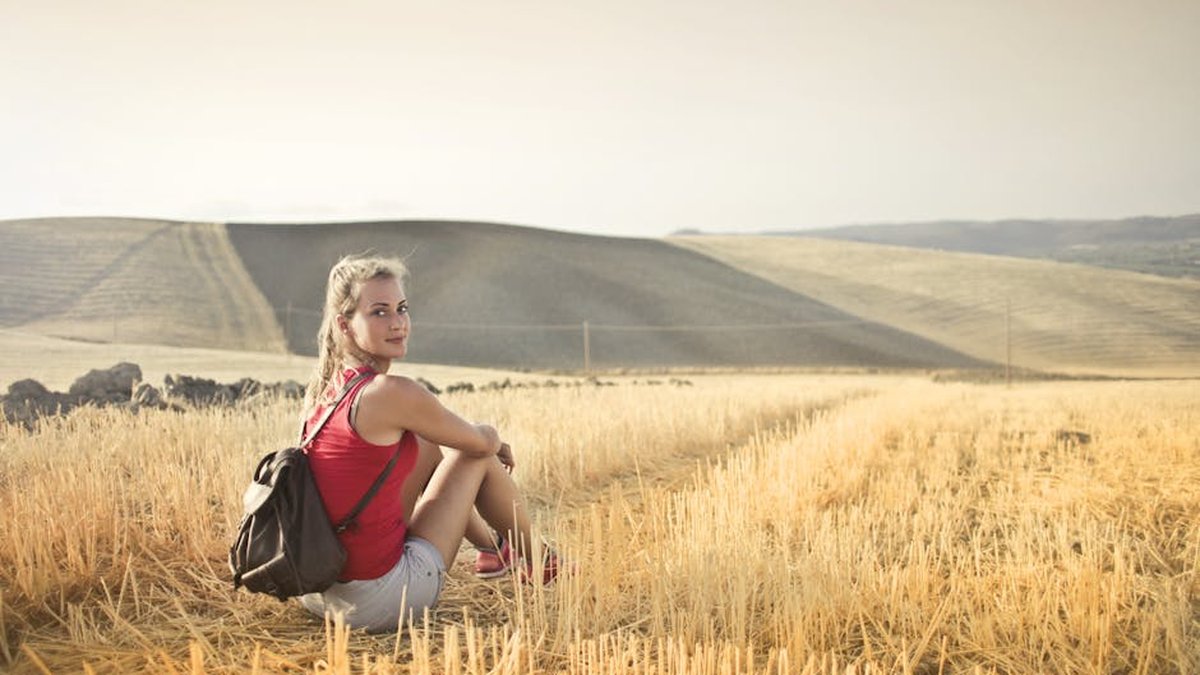 Best Solo Travel Destinations In Canada For Hiking, Camping & Wilderness Trips