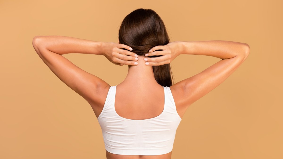 Can You Fix a Neck Hump From Bad Posture? What Causes It and How to Improve It