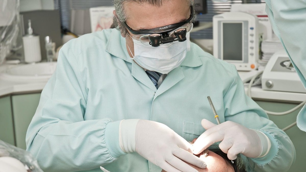 Dental Marketing London: How Content Builds Trust and Attracts Patient