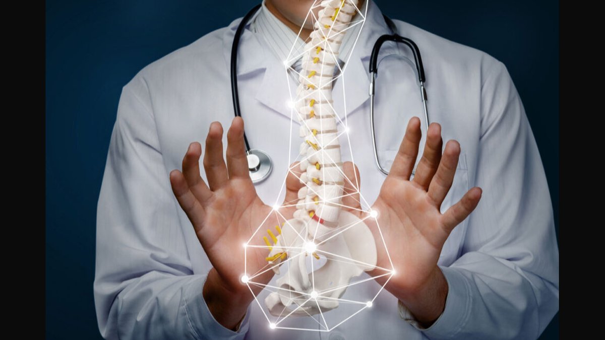 Disc Replacement vs Spinal Fusion: Union, NJ Spine Specialist Explains