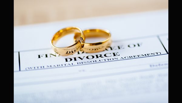 Divorce Mediation and Litigation Options in Ontario