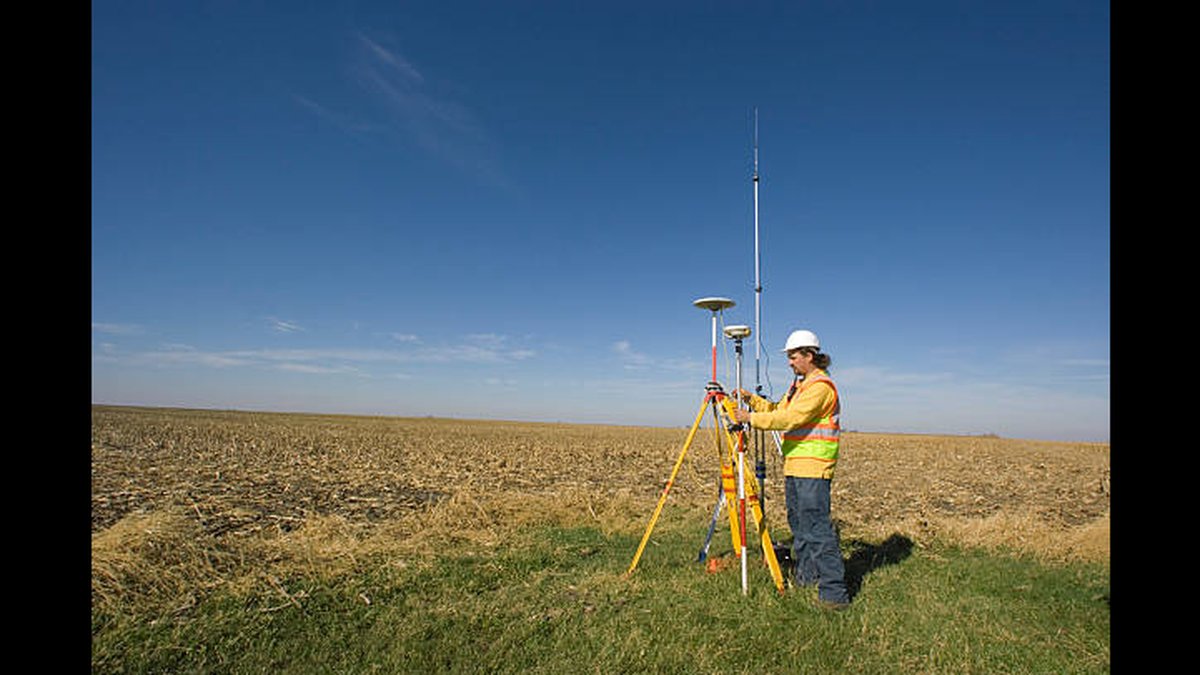 Geospatial Analysis Tools & Software: Support for Modern Construction Planning