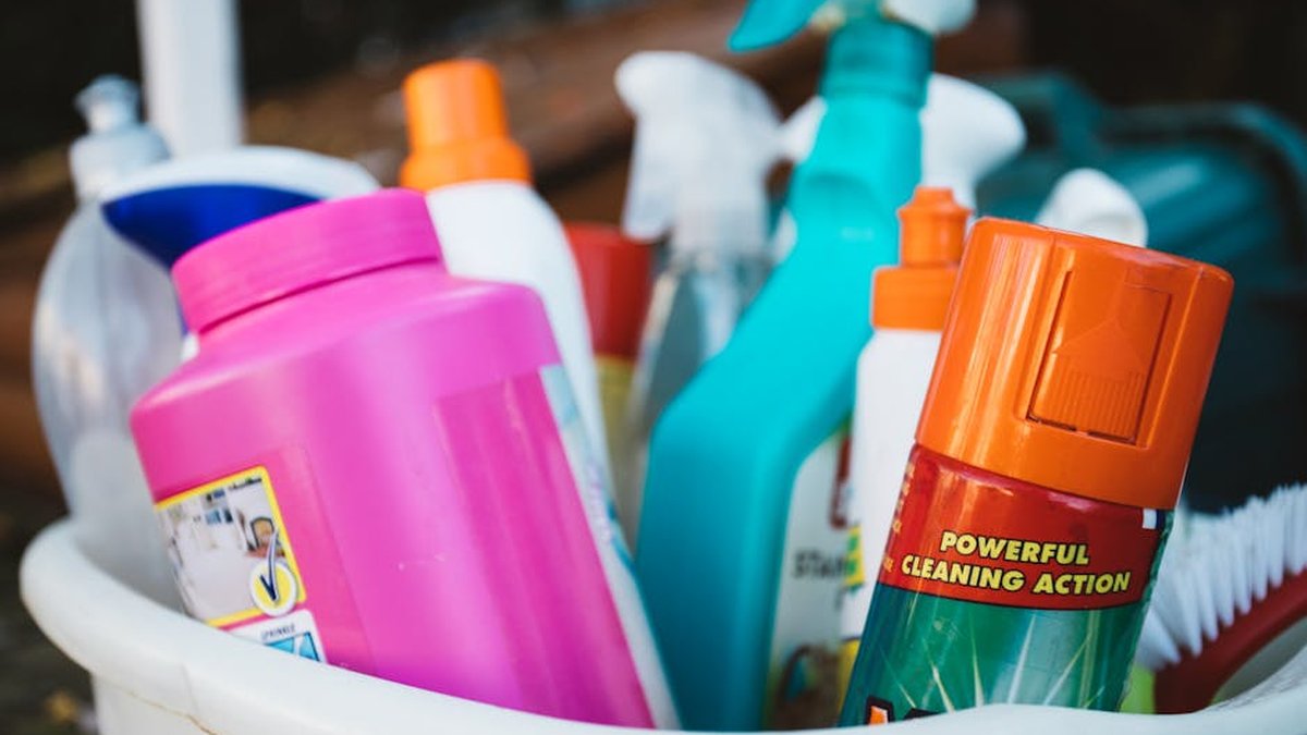 Harmful Chemicals in Soap: 5 Ingredients That Don't Belong in Your Home