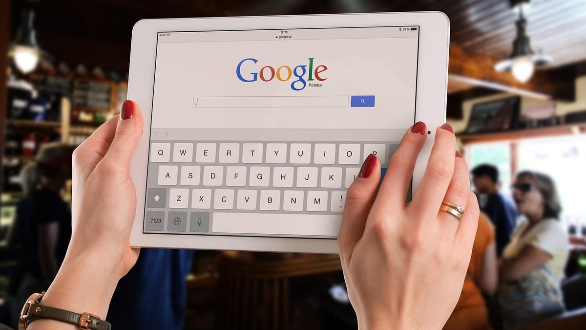 How Google Autocomplete Predictions Work: Guide for London Education Consultants