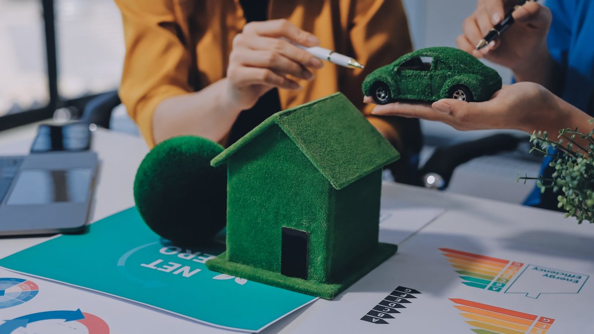 How Home And Auto Insurance Bundling Saves You Money: Colorado Experts Explain