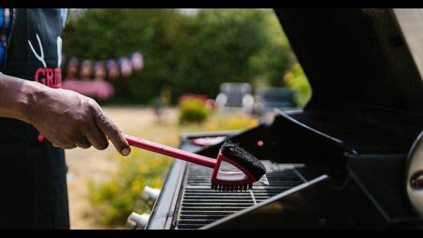 How Often Should Grills Be Professionally Cleaned? Texas Service Explains
