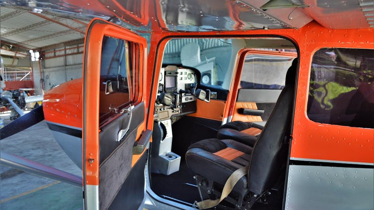 How to Choose Flight Training Software for Your Aero Club: An Expert Guide