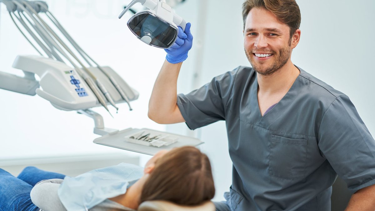 How To Increase Online Visibility: Marketing Tips For London Dentists