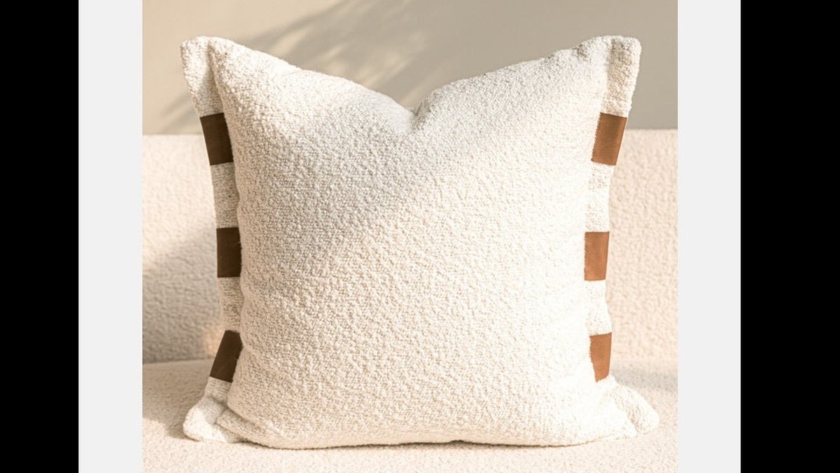 How to Style Accent Pillows & Area Rugs: Artisan‑Crafted Elevation