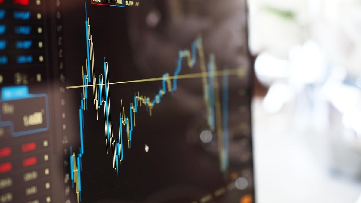 How to Use AI for Stock Research Without Relying on Generic ChatGPT Answers
