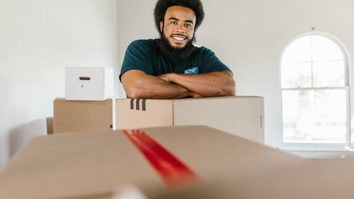 Moving Flat-Rate vs Hourly Pricing In California: How to Choose the Right Option