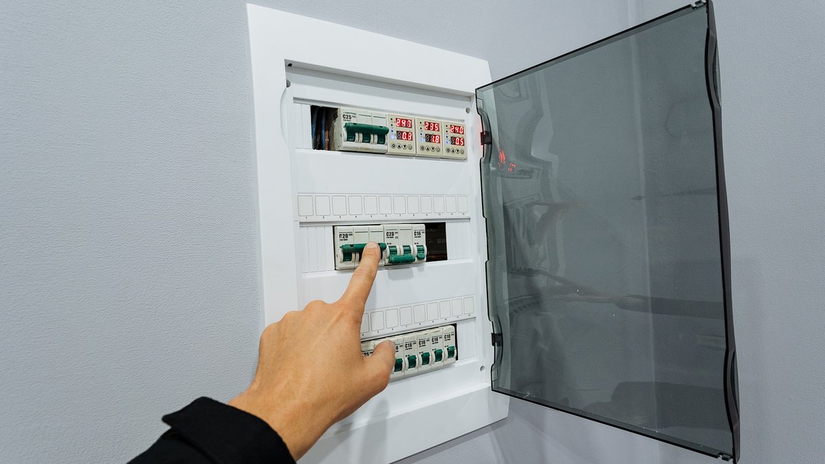San Diego Electrical Panel Replacements & Upgrades: Home Services Announced