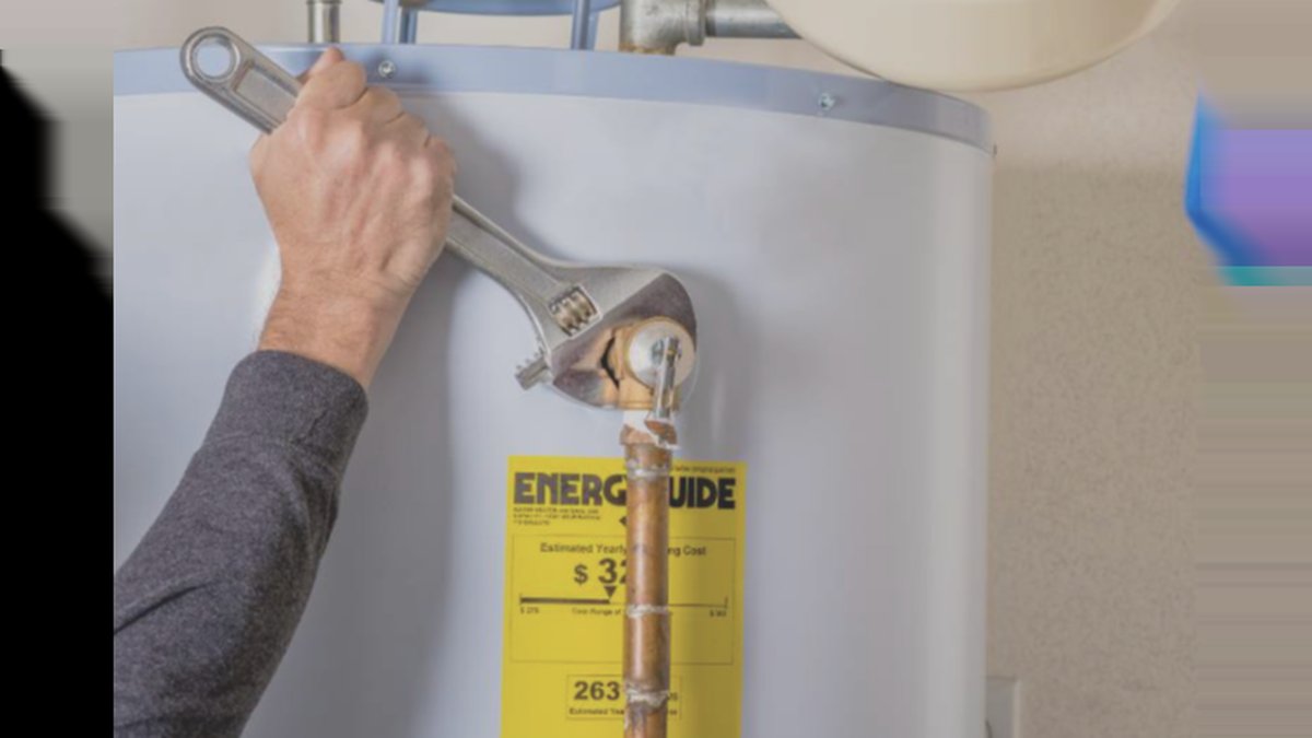 Should You Repair or Replace Your Water Heater: Alabama Plumbers Share Insights