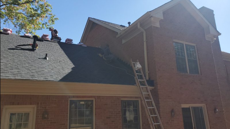 Signs You Need Immediate Roof Repair | Franklin, TN Roofer Explains