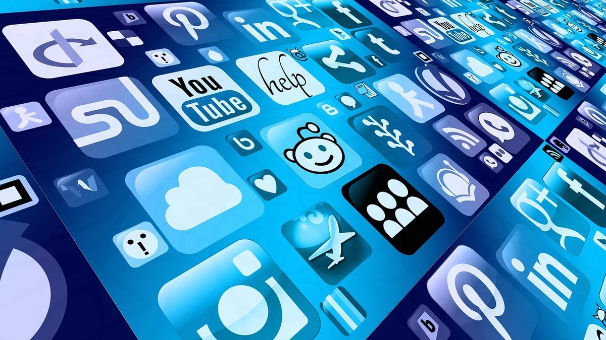 Social Media Press Releases: Format, Tips & Multi-Channel Distribution Benefits