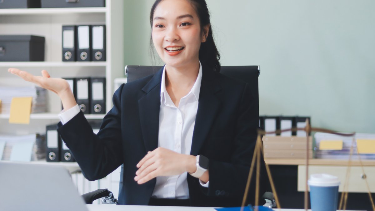 Virtual Legal Assistants for Law Firms: Advantages of Remote Legal Support Staff