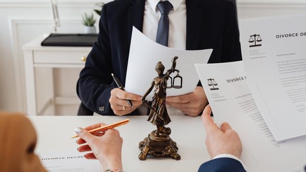 Attorney AI Visibility: Why Earned Media Beats Traditional SEO In 2026