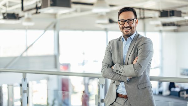 Authority Marketing Strategy For SMBs: How To Build Credibility In The AI Era