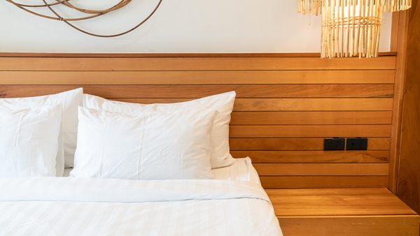 Bamboo Viscose Bedding Cost & Reviews: Why These Are Oprah's Favourite Sheets