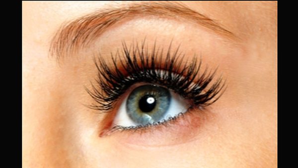 Best Way to Clean Eyes That Have Blepharitis: Canadian Experts Share Top Tips
