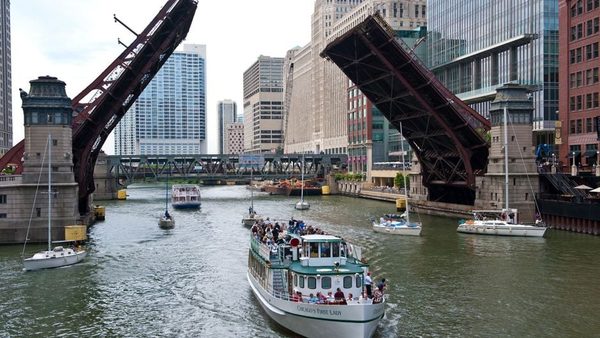Chicago Boating Season Guide: Prepping Tips & Insurance Options For New Boaters