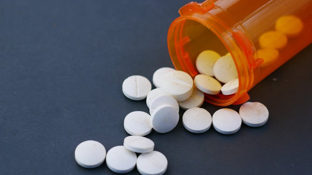 Common Opioid Addiction Symptoms In Teens: Treatment Guide For Parents Released