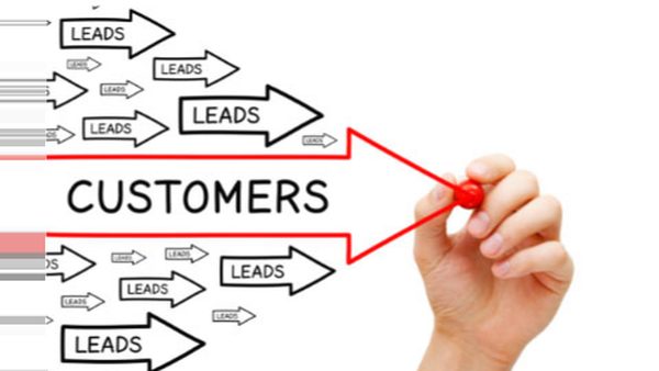 Content Marketing vs Paid Ads: Which Method Pays Off in 2026?