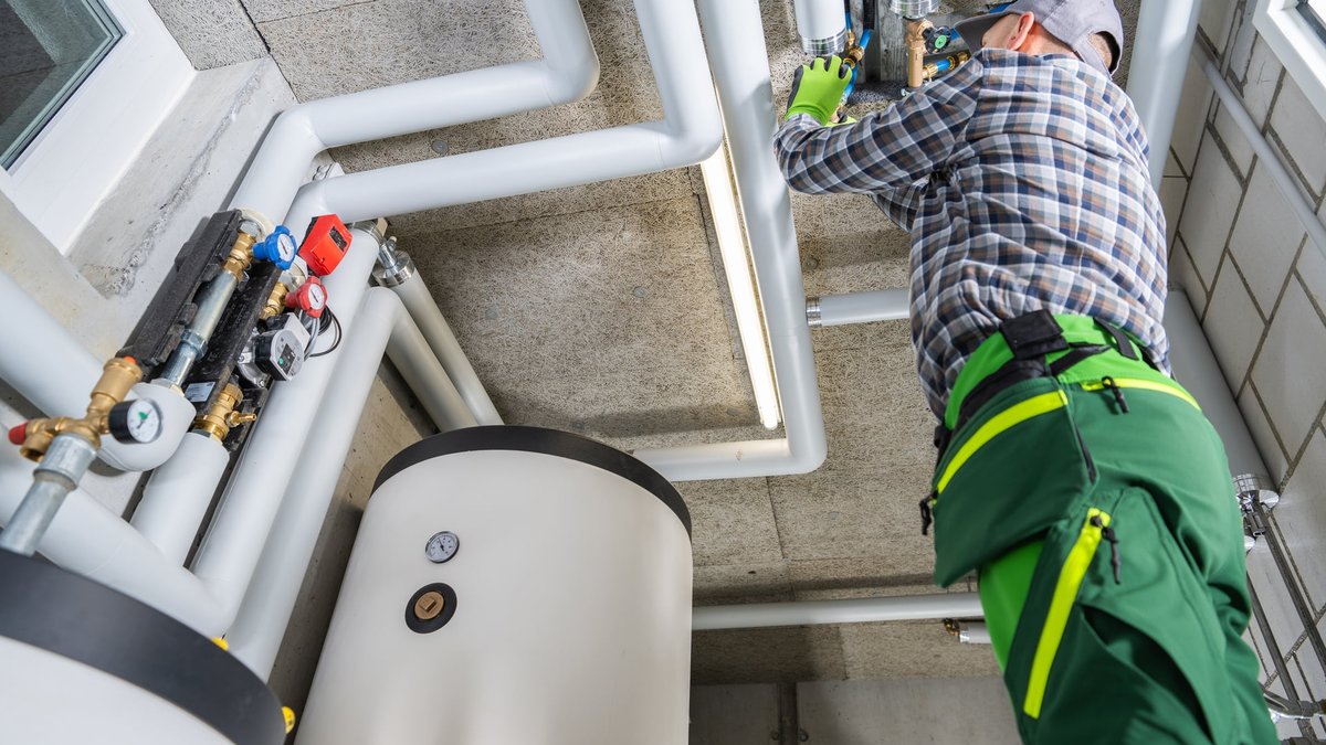 Core Growth Group Launches HVAC & Plumbing SMB Exit Guide Amid Market Changes
