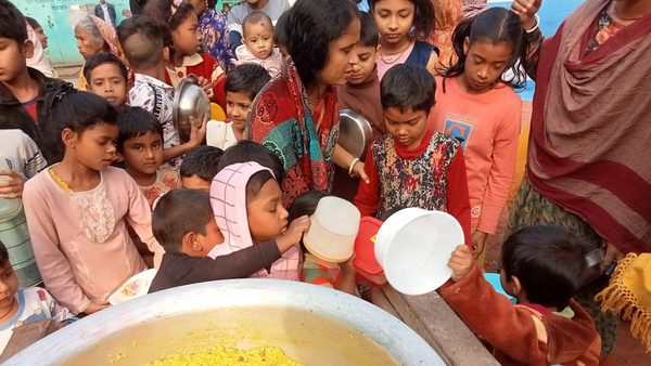 Food Insecurity in Bangladesh: How Local Networks Reach Rural Families