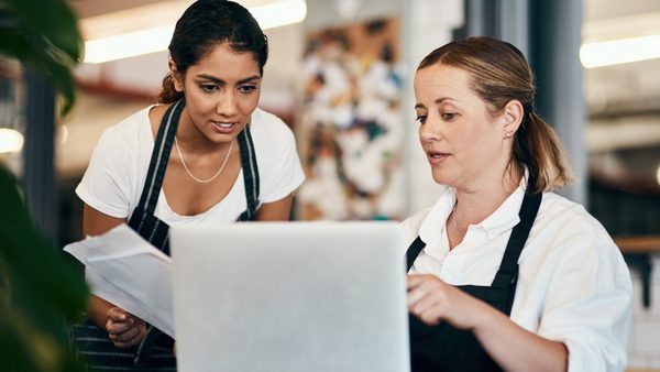 Franchise Legal Requirements: Registration States, FTC Rules & Approval Process