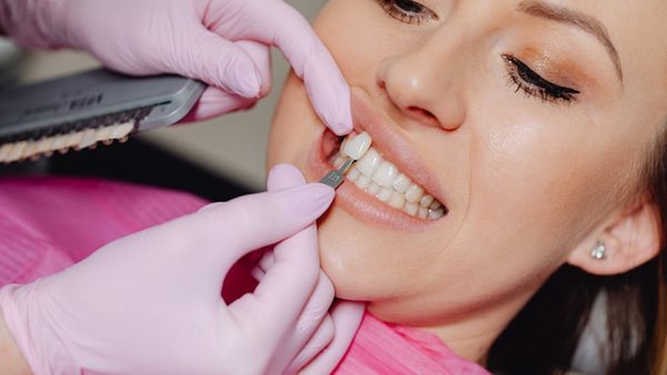 How Does AEO Differ From SEO? What Every Cosmetic Dentist Needs to Know