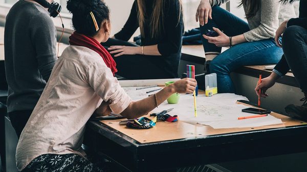 How To Find Competitors Ads on Facebook: Tools & Strategies for Marketers