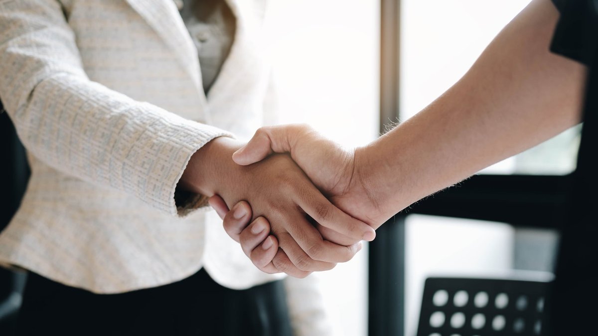 How to Franchise Your Business: What a Consultant Does & Why You Need One