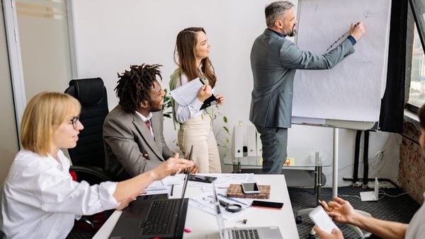 How To Get Clients With AI: What Every Coach and Consultant Should Know