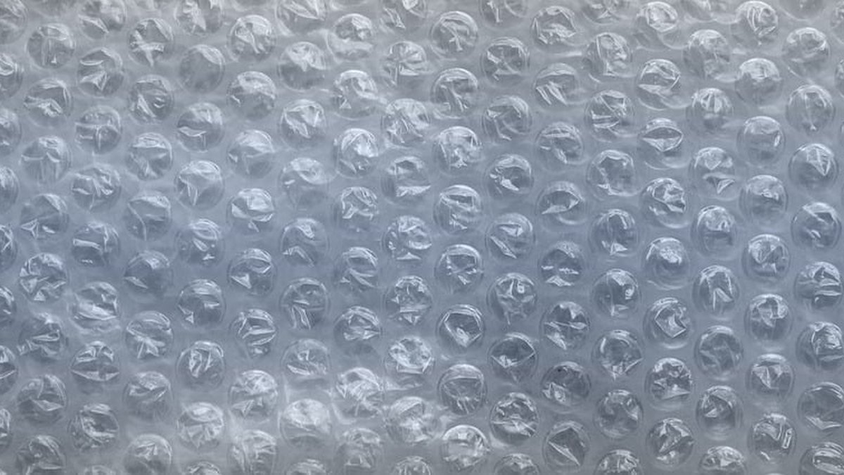 Large Bubble Wrap For Packing: Benefits of Using 20mm Bubbles For Heavy Goods