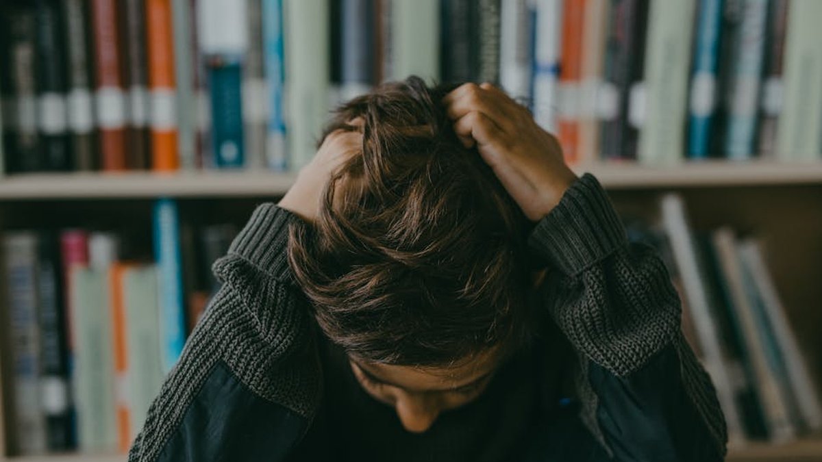Managing Hair Pulling (Trichotillomania): Strategies & Treatment Guide Released