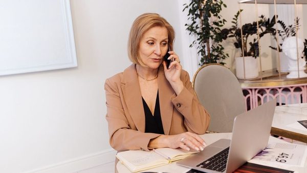 Menopause & Work Performance: How Lifestyle Strategies Can Make a Difference