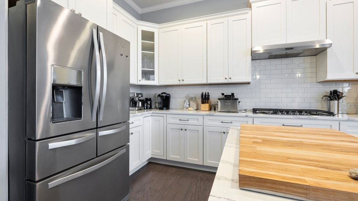 Middletown Refrigerator Replacement For Summer Heat: Appliance Store Expands