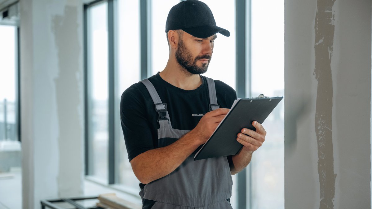 Move-In vs Move-Out Checklist: Rental Property Tips from A Haslet Inspection Pro