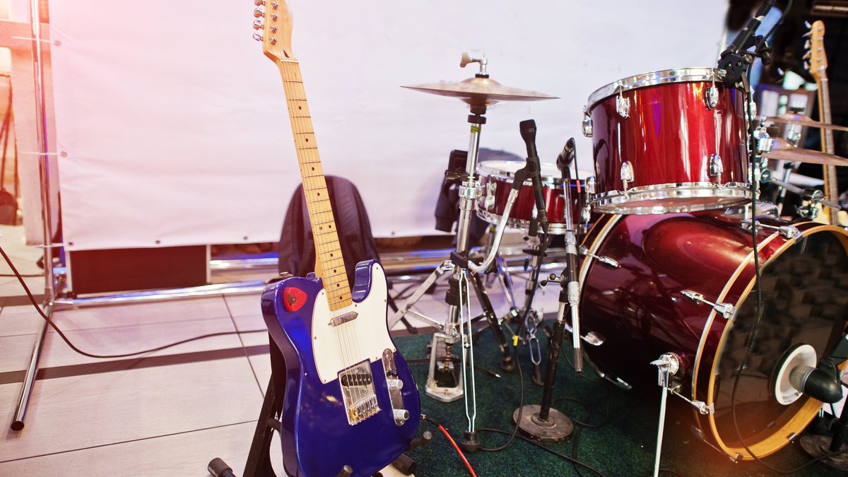 Moving Musical Instruments Between Tours: Safe Packing Tips from Nashville Pros