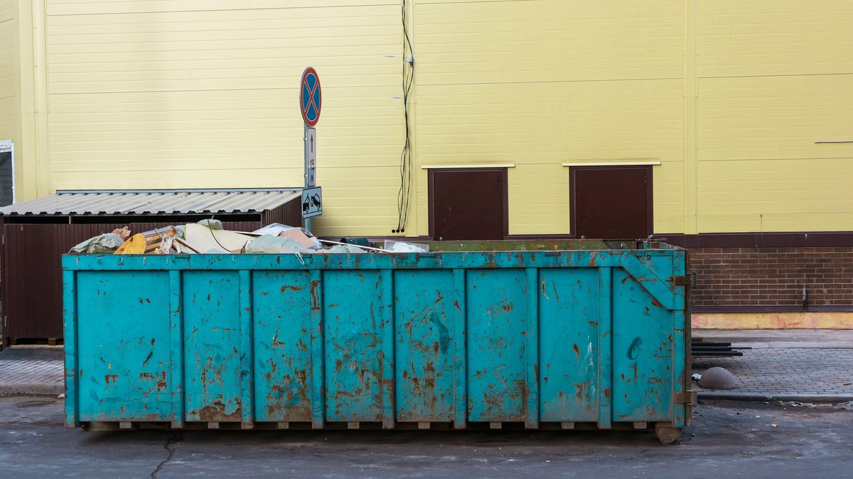 Peoria Dumpster Rentals for Renovation Cleanup: Tips For Choosing The Right Size