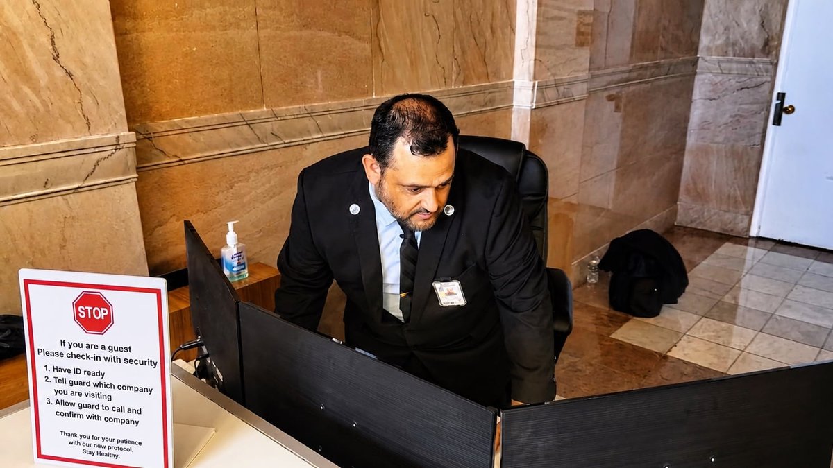 Residential Concierge Security vs. Lobby Guards: Full Comparison Released