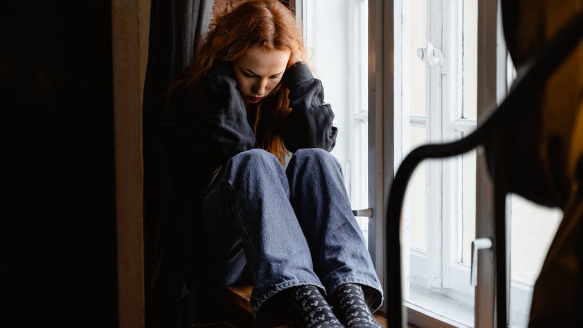 Signs Of Self-Harm In Young People: Texas Experts Explain How Parents Can Help