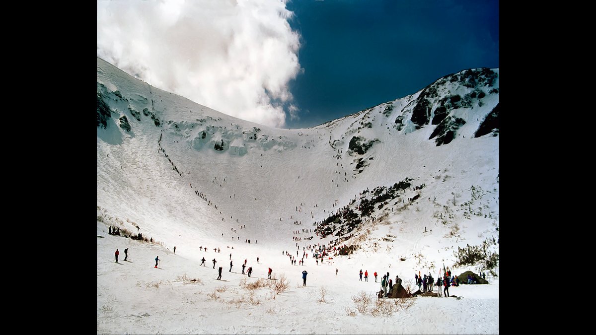 Tuckerman Ravine: What Makes It So Popular Among Hikers and Extreme Skiers