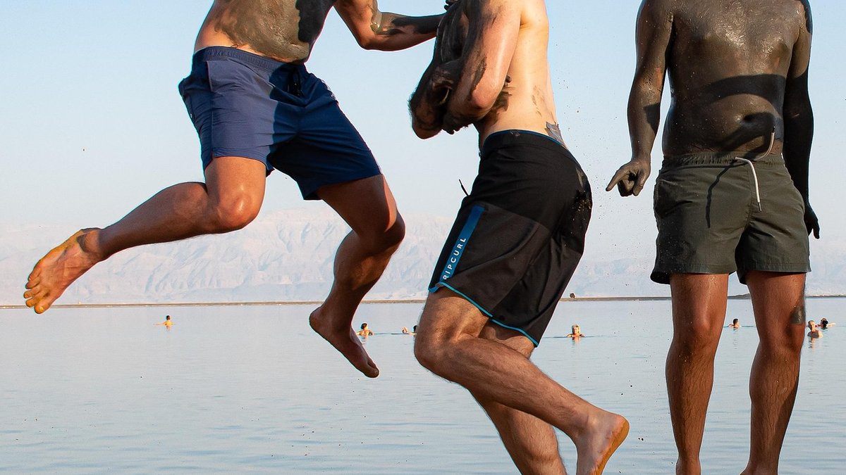 Vitamin D3 Absorption: 12 Nature Made vs. Nordic Naturals Factors